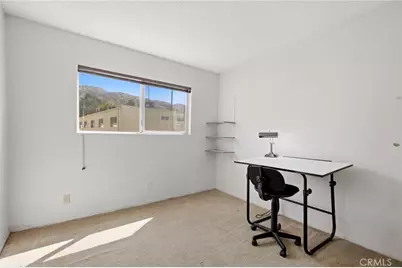9436 Via Salerno, Los Angeles, CA 91504 - Photo 21