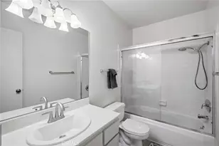 9436 Via Salerno, Los Angeles, CA 91504 - Photo 25