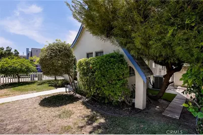 615 N 6th Street, Burbank, CA 91501 - Photo 9