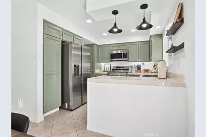 17734 Devonshire Street #7, Northridge, CA 91325 - Photo 5