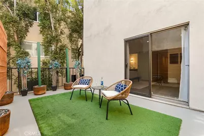 1045 N Kings #107, West Hollywood, CA 90069 - Photo 25