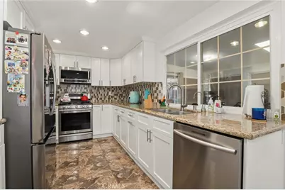 20604 Lemmer Street, Chatsworth, CA 91311 - Photo 19