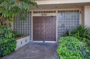 11044 Acama St, Studio City, CA 91602 - Photo 3
