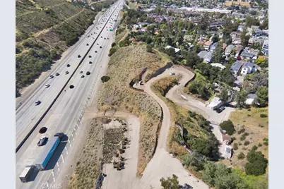 10200 Willow Springs Lane, Sunland, CA 91040 - Photo 41