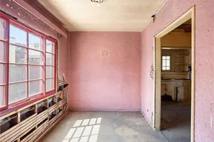 947 N Lincoln St, Burbank, CA 91506 - Photo 5
