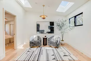 11911 Hartsook, Valley Village, CA 91607 - Photo 39