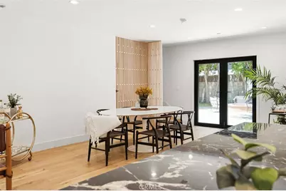 11911 Hartsook, Valley Village, CA 91607 - Photo 21