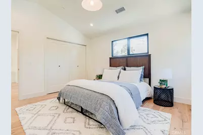 11911 Hartsook, Valley Village, CA 91607 - Photo 47