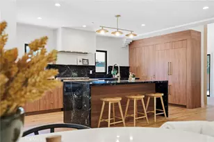 11911 Hartsook, Valley Village, CA 91607 - Photo 23