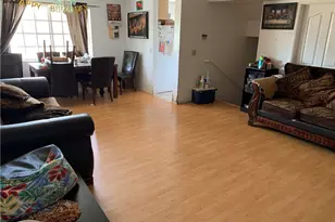 14253 Gilmore St, Van Nuys, CA 91401 - Photo 23