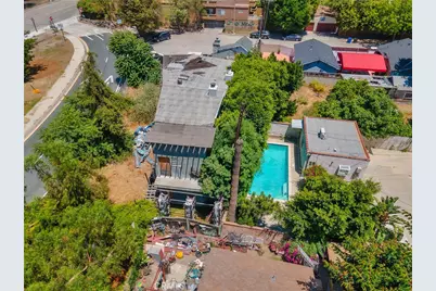 4463 Bellflower Avenue, West Toluca Lake, CA 91602 - Photo 31