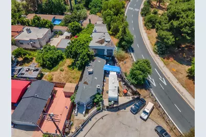 4463 Bellflower Avenue, West Toluca Lake, CA 91602 - Photo 33