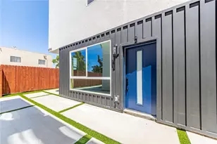 6700 Balboa, Los Angeles, CA 91406 - Photo 17