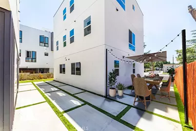 6700 Balboa, Los Angeles, CA 91406 - Photo 15