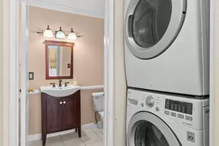 528 E San Jose Ave, Burbank, CA 91501 - Photo 21