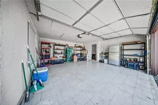 8139 Jellico Ave, Northridge, CA 91325 - Photo 23