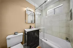 8139 Jellico Ave, Northridge, CA 91325 - Photo 11