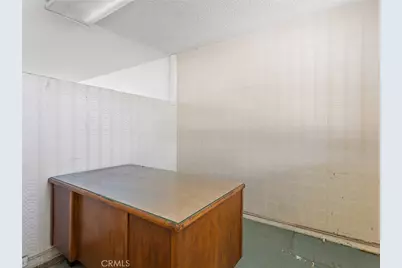 1817 W Burbank Boulevard, Burbank, CA 91506 - Photo 13