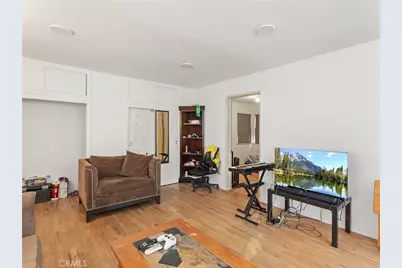 1817 W Burbank Boulevard, Burbank, CA 91506 - Photo 27