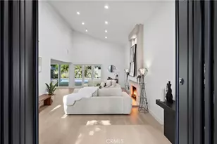 6221 Mammoth, Los Angeles, CA 91401 - Photo 5