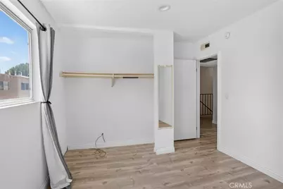 9541 Via Salerno, Burbank, CA 91504 - Photo 31