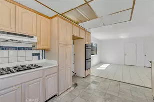 13046 Ebell St, North Hollywood, CA 91605 - Photo 27