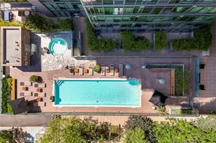 1111 S Grand Ave, Los Angeles, CA 90015 - Photo 25
