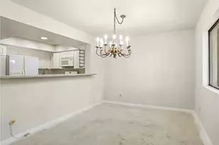 6724 Hillpark Dr, Los Angeles, CA 90068 - Photo 9