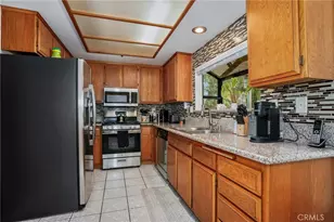 14025 Rabbit Rd, Sylmar, CA 91342 - Photo 15