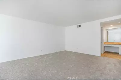 17255 Palisades Circle, Pacific Palisades, CA 90272 - Photo 25