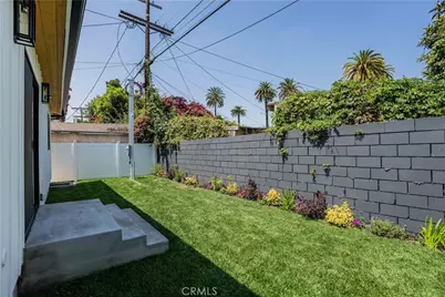 2837 S Palm Grove Avenue, Los Angeles, CA 90016 - Photo 37