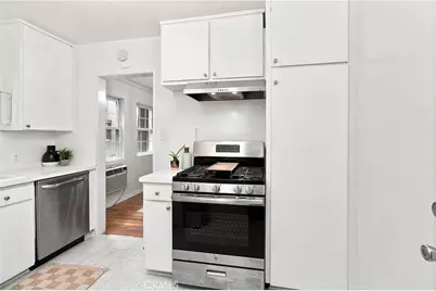 15034 Dickens Street #4, Sherman Oaks, CA 91403 - Photo 7