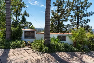 330 Kempton Road, Glendale, CA 91202 - Photo 75