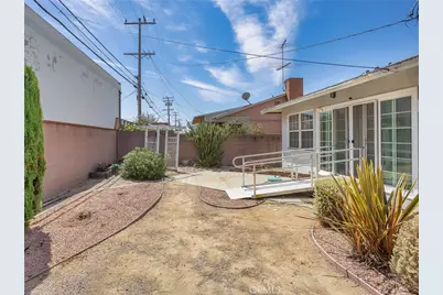 13208 S Manhattan Place, Gardena, CA 90249 - Photo 31