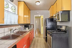 13208 S Manhattan Pl, Gardena, CA 90249 - Photo 9