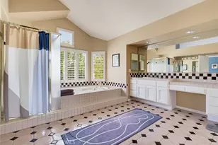 22312 Delia Ct, Calabasas, CA 91302 - Photo 41