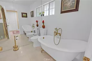 3380 N Lamer St, Burbank, CA 91504 - Photo 45