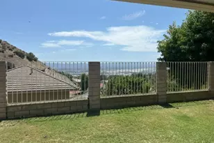 3380 N Lamer St, Burbank, CA 91504 - Photo 3