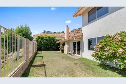 3380 N Lamer Street, Burbank, CA 91504 - Photo 59