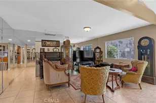 3380 N Lamer St, Burbank, CA 91504 - Photo 15