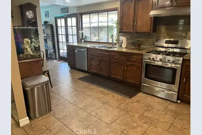 3380 N Lamer Street, Burbank, CA 91504 - Photo 5