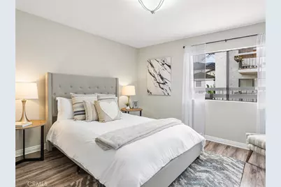 635 E Elmwood Avenue #203, Burbank, CA 91501 - Photo 15
