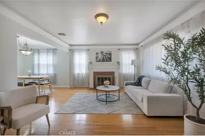 400 University Avenue, Burbank, CA 91504 - Photo 9