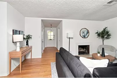 1818 Hilton Drive, Burbank, CA 91504 - Photo 25