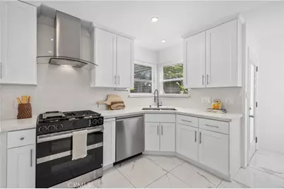 1320 N Catalina, Burbank, CA 91505 - Photo 7