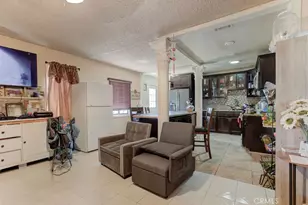 7731 Klump, Los Angeles, CA 91352 - Photo 7