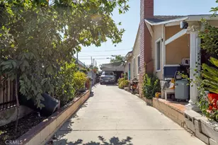 7731 Klump, Los Angeles, CA 91352 - Photo 3