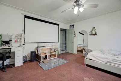 7731 Klump, Los Angeles, CA 91352 - Photo 13