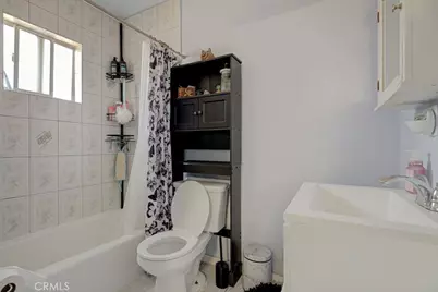 7731 Klump, Los Angeles, CA 91352 - Photo 21