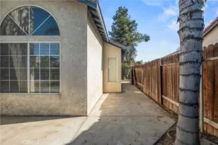 6200 Trinidad Ct, Bakersfield, CA 93313 - Photo 9